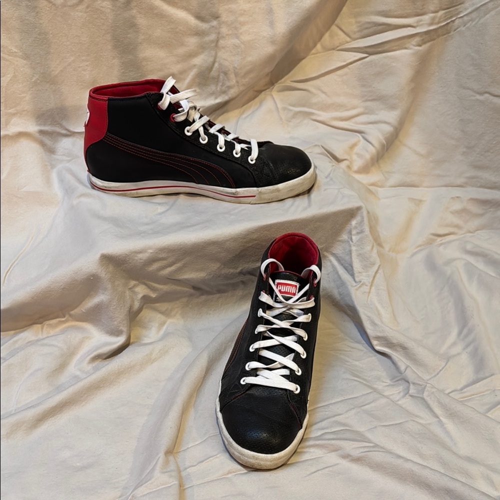 Puma Black and Red High-Top Sneakers with Vulcanized Sole